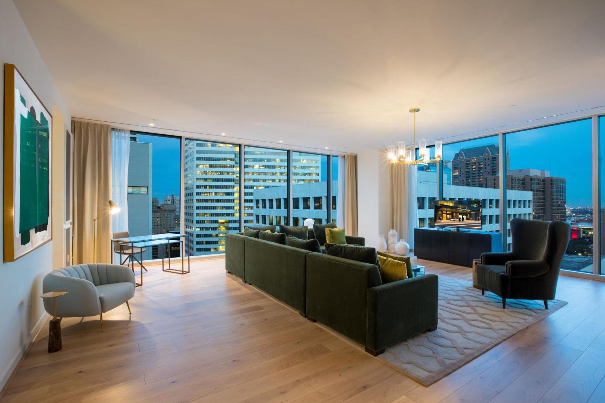 The Laura Hotel, Downtown, Autograph Collection 5* Houston